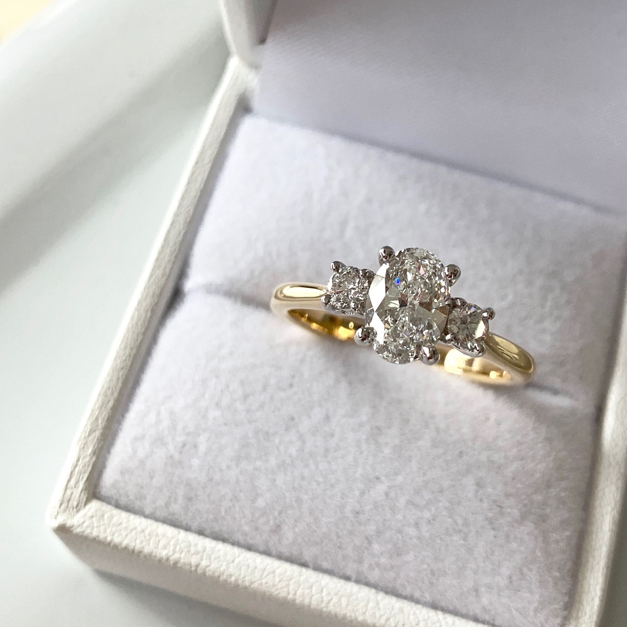 3 stone diamond engagement rings